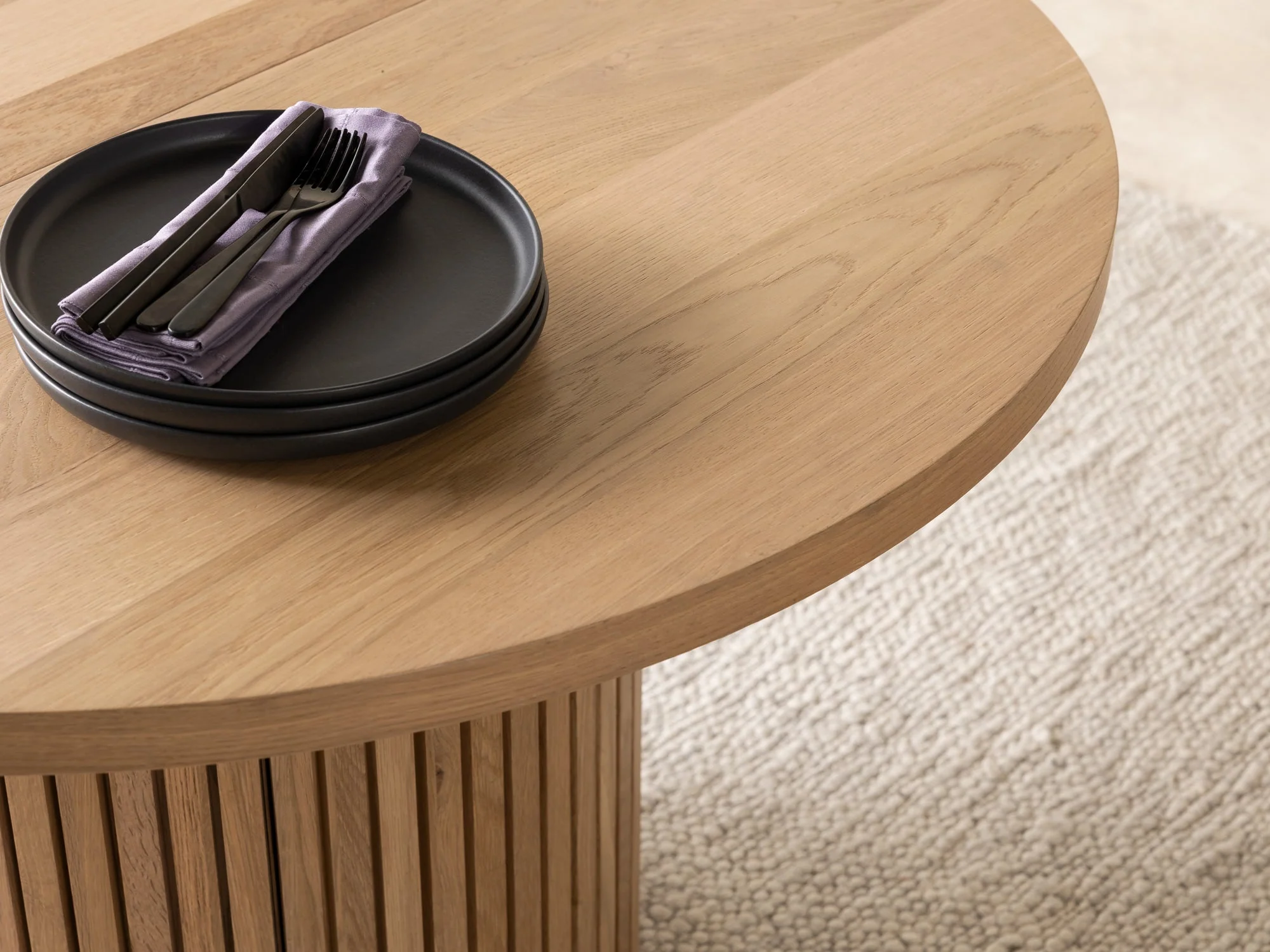 Round Dining Set - The Family - Image 21