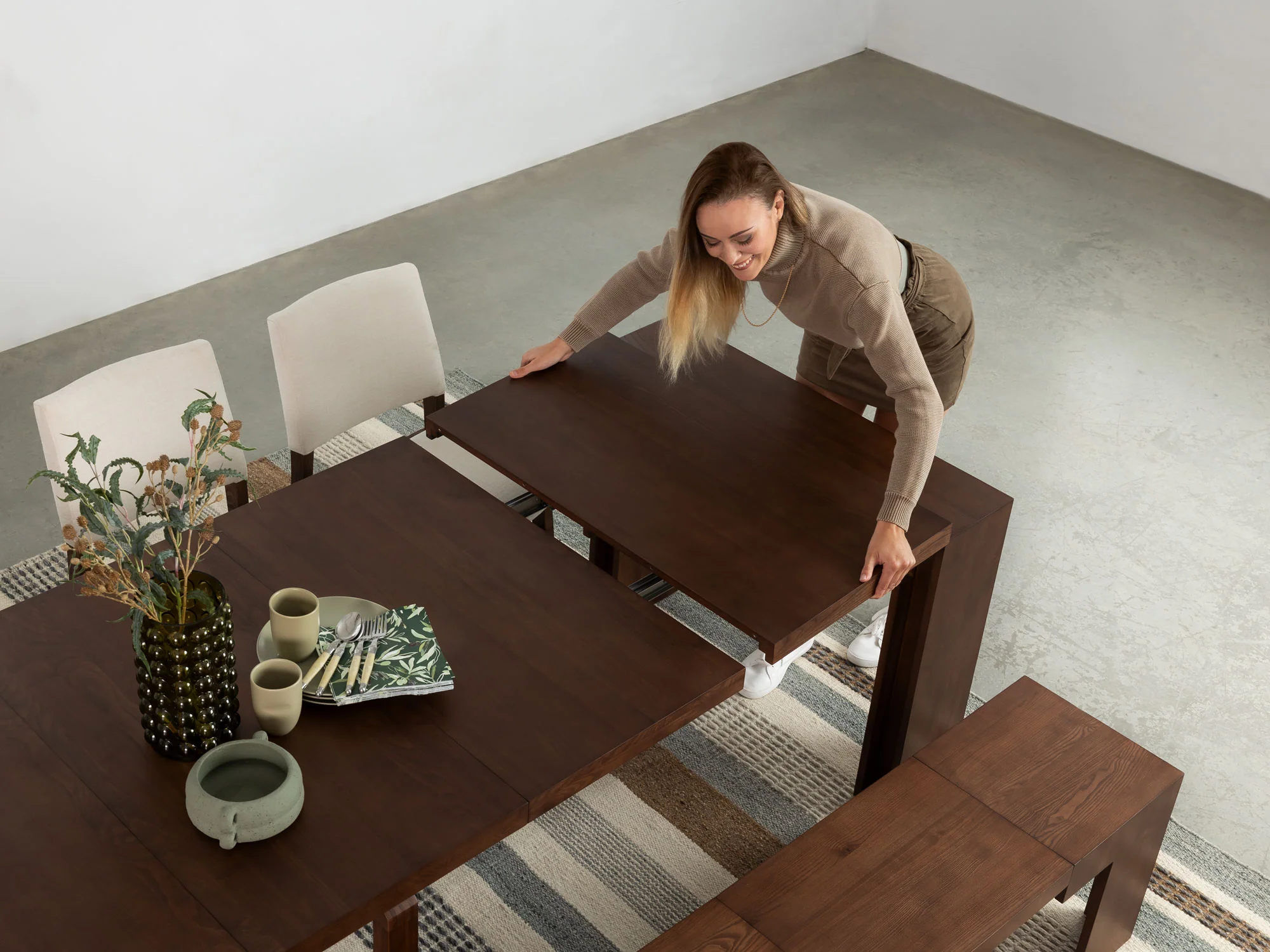 Dining Set - The Family - Image 59